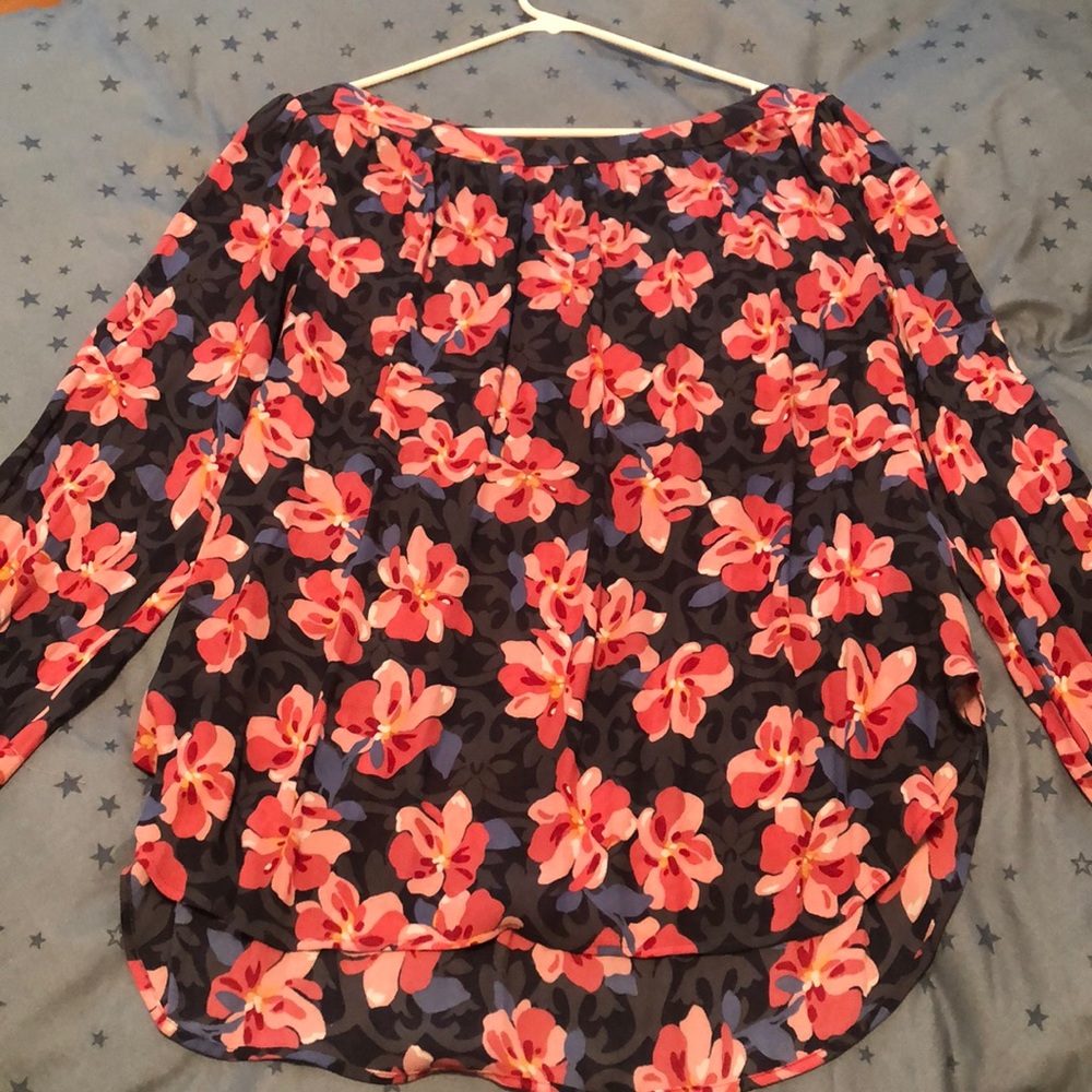 Floral Boat Neck Loft Top - XL